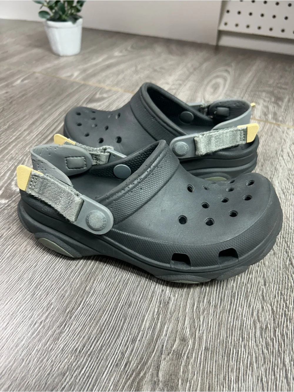 Crocs junior Slip-On Clogs with Heel Strap